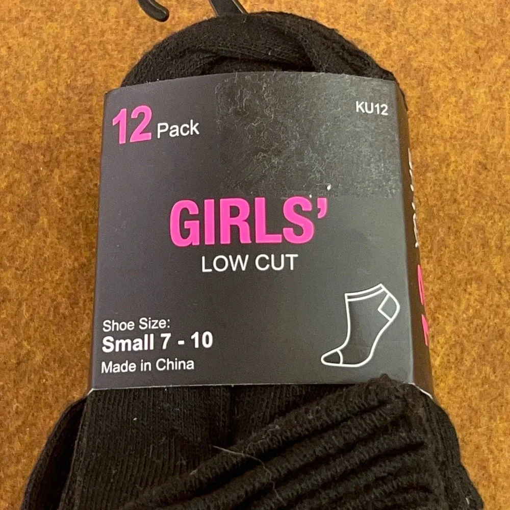 Collective Soles Girls Small Shoe Size 7-10 Black Low Cut Socks 12 Pack NWT